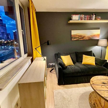 Forum Metro Wifi 1Gbs 70'Tv Netflix Hbo Appletv Varsovia Exterior foto